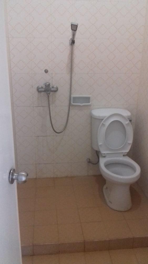 M Hotel Sorong Εξωτερικό φωτογραφία