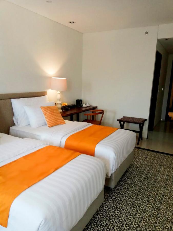 M Hotel Sorong Εξωτερικό φωτογραφία