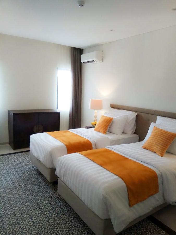 M Hotel Sorong Εξωτερικό φωτογραφία