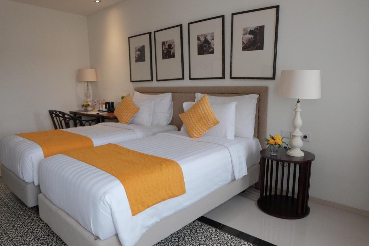 M Hotel Sorong Εξωτερικό φωτογραφία