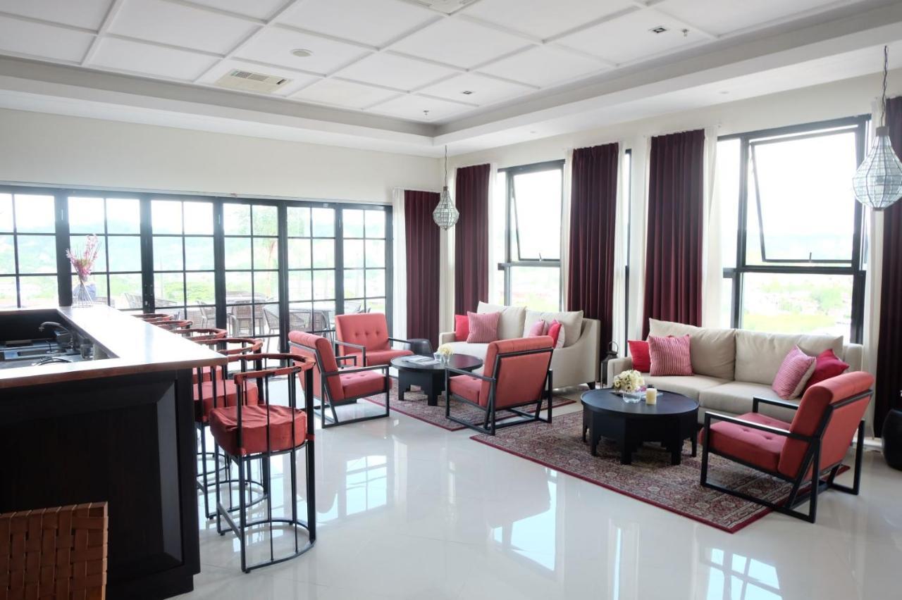 M Hotel Sorong Εξωτερικό φωτογραφία