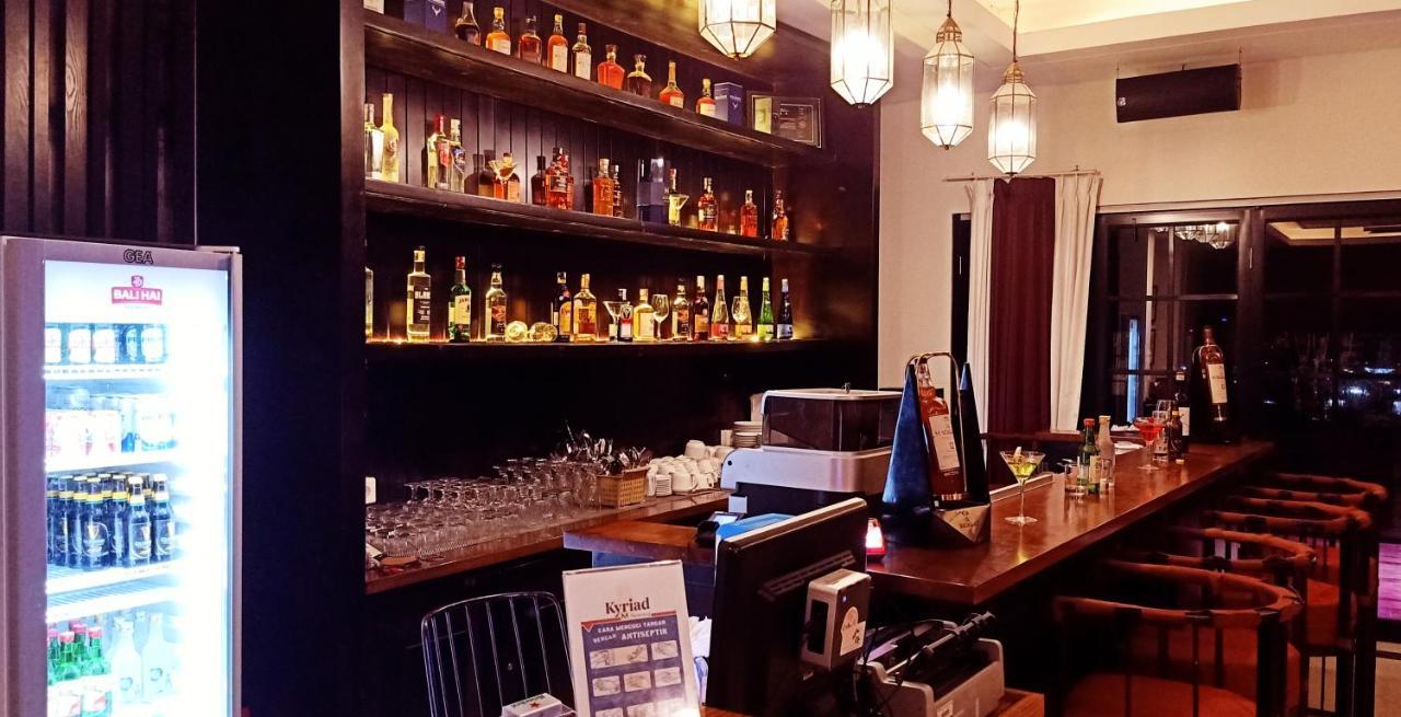 M Hotel Sorong Εξωτερικό φωτογραφία
